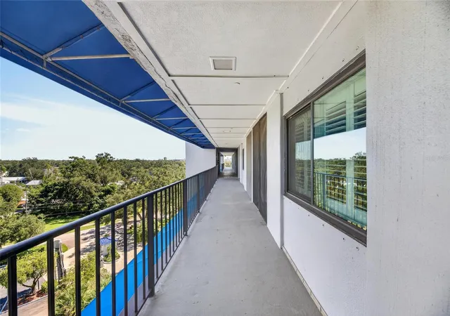 Listing Photo 1 - Condo for sale in building located at 2780 N Riverside Dr, Tampa, FL 33602 - Unit #601