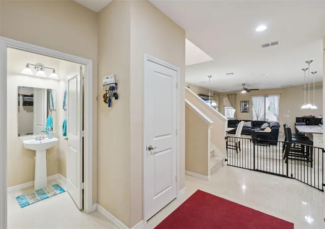 Photo 4 of Single family home for sale at 536 Bottlebrush Loop, Sanford, FL 32771 | MLS# V4951767 | Listing updated on 2026-10-23