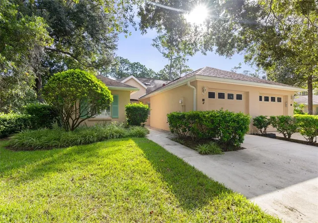 Photo 2 of Sale Pending at 18 Lafayette Ln, Palm Coast, FL 32164 | MLS# FC322040 | Listing updated on 2026-10-21
