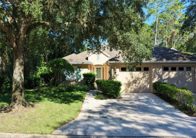 Photo 3 of Sale Pending at 18 Lafayette Ln, Palm Coast, FL 32164 | MLS# FC322040 | Listing updated on 2026-10-21