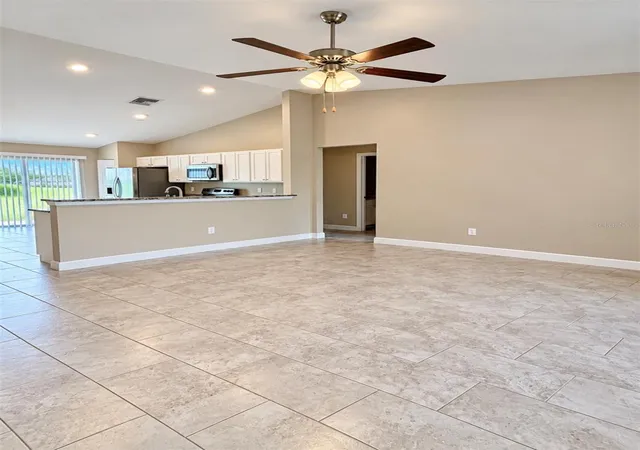 Photo 2 of Single family home for sale at 2830 Southwest 162nd Ln, Ocala, FL 34473 | MLS# OM733841 | Listing updated on 2026-10-14