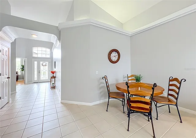 Photo 4 of Single family home for sale at 1519 Woodsglen Dr, Winter Springs, FL 32708 | MLS# O6449065 | Listing updated on 2026-10-21