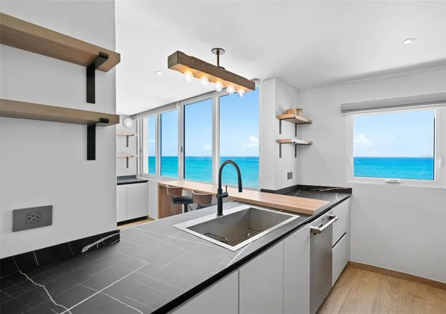 Photo 3 of Condo for sale at 59 King's Ct #901, San Juan, PR 00911 | MLS# PR9124898 | Listing updated on 2026-10-20