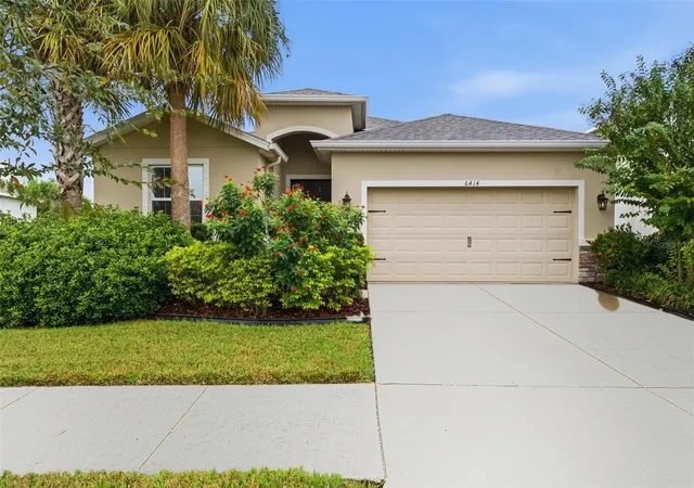 Photo 1 of Single family home for sale at 6414 Triton Ln, Apollo Beach, FL 33572 | MLS# TB8557030 | Listing updated on 2026-10-12