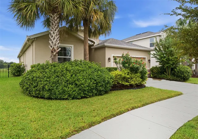 Photo 3 of Single family home for sale at 6414 Triton Ln, Apollo Beach, FL 33572 | MLS# TB8557030 | Listing updated on 2026-10-12