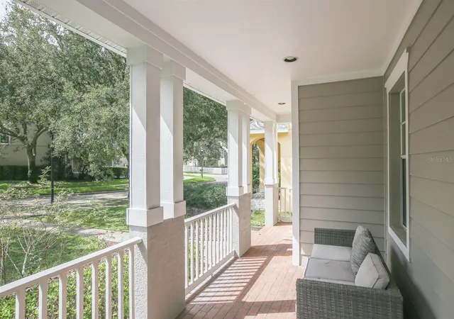 Photo 3 of Single family home for sale at 16244 Bridgewalk Dr, Lithia, FL 33547 | MLS# TB8557038 | Listing updated on 2026-10-12