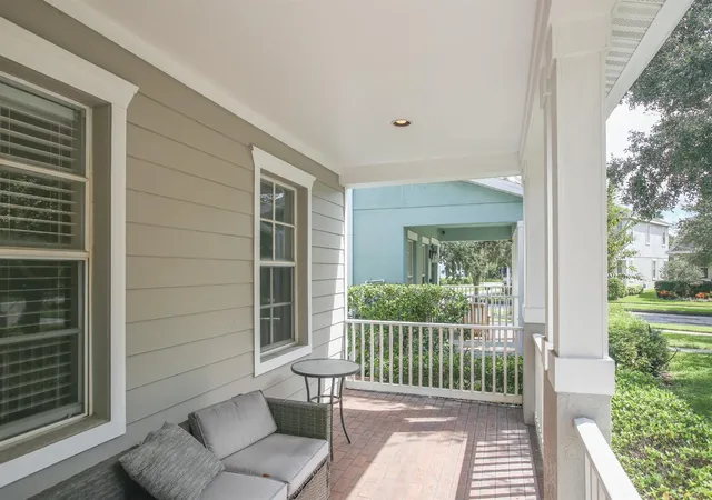 Photo 3 of Single family home for sale at 16244 Bridgewalk Dr, Lithia, FL 33547 | MLS# TB8557038 | Listing updated on 2026-10-12