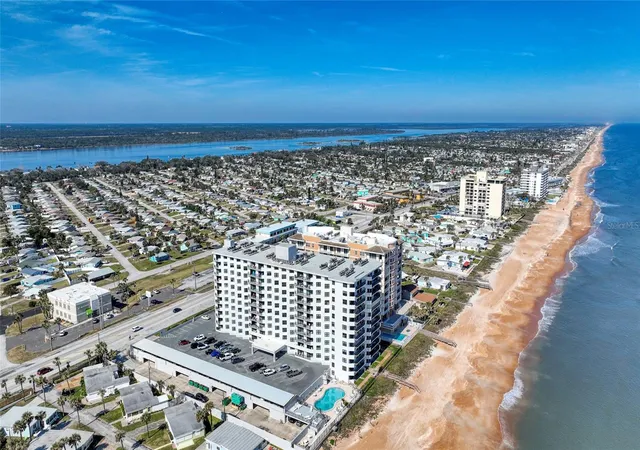Photo 4 of Condo for sale at 1415 Ocean Shore Blvd #609, Ormond Beach, FL 32176 | MLS# V4951771 | Listing updated on 2026-10-12
