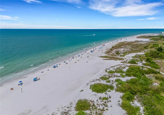 Photo 2 of Condo for sale at 420 Beach Rd #507, Sarasota, FL 34242 | MLS# A4709206 | Listing updated on 2026-10-12