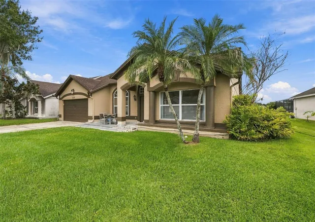 Photo 2 of Single family home for sale at 5353 Deer Crk Dr, Orlando, FL 32821 | MLS# O6449076 | Listing updated on 2026-10-12