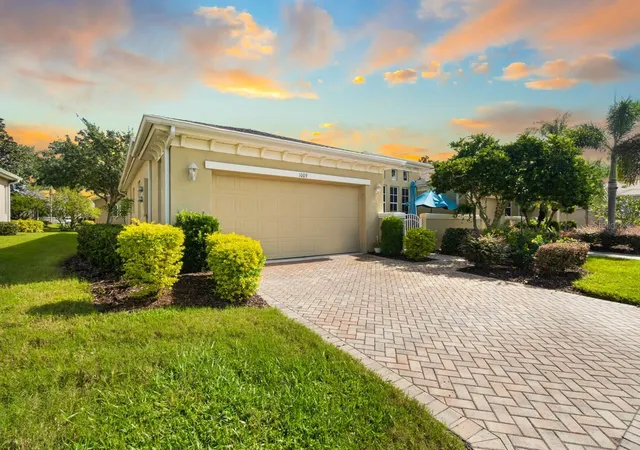 Condo for sale at 1009 Chelsea Greens Ct #37, SUN CITY CENTER, FL 33573 | MLS# TB8557049