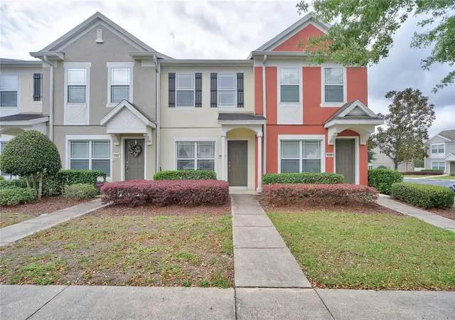 Photo 3 of Townhouse for sale at 4490 SW 49th Avenue, Ocala, FL 34474 | MLS# OM733851 | Listing updated on 2026-10-21