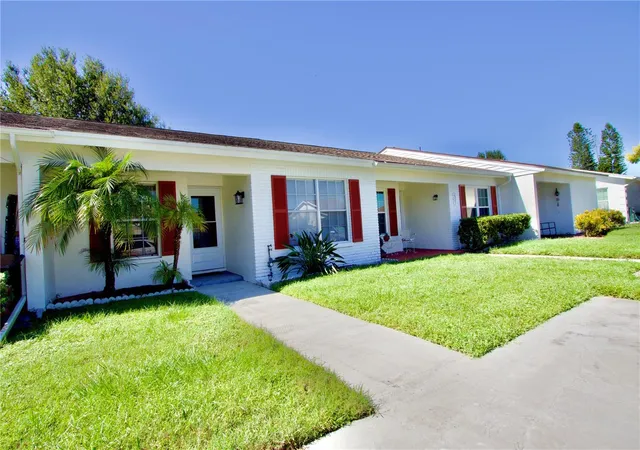 Photo 1 of Single family home for sale at 2853 Forrestal Ct, New Port Richey, FL 34655 | MLS# W7890249 | Listing updated on 2026-10-15