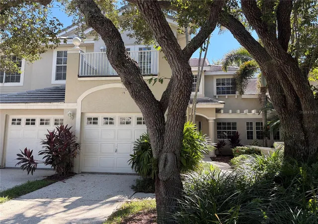 Photo 1 of Single family home for sale at 402 Date Palm Ct Ne, Saint Petersburg, FL 33703 | MLS# TB8557053 | Listing updated on 2026-10-20