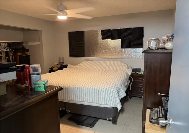 Listing Photo 1 - Condo for sale in building located at 781 W Lancaster Rd, ORLANDO, FL 32809 - Unit #B37