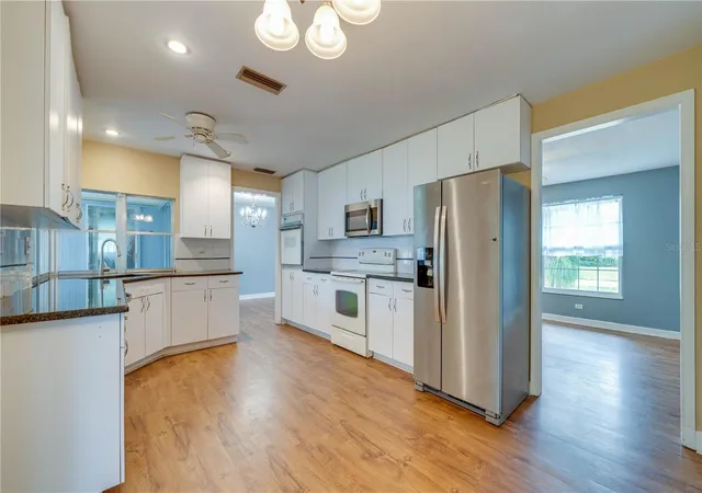 Photo 2 of Single family home for sale at 909 SE 27th Street, Cape Coral, FL 33904 | MLS# C7531863 | Listing updated on 2026-10-25