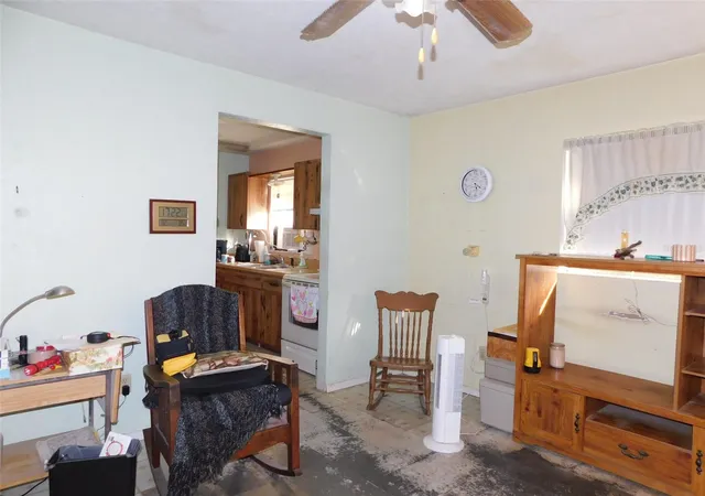 Photo 2 of Single family home for sale at 1084 NE Childress St, Arcadia, FL 34266 | MLS# C7531864 | Listing updated on 2026-10-28