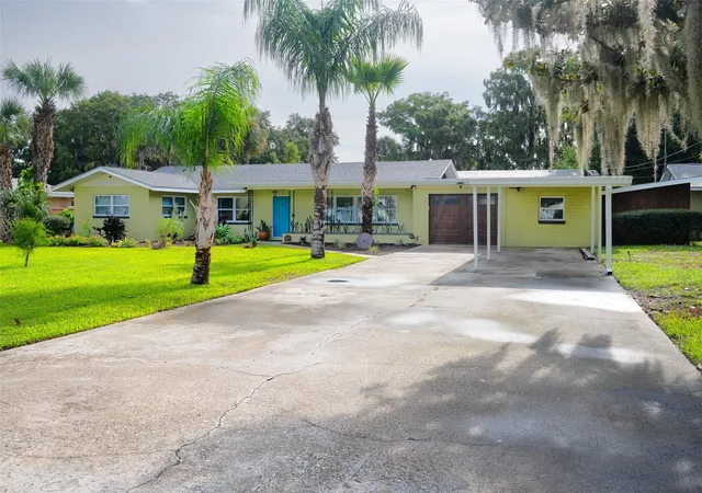 Photo 2 of Single family home for sale at 35546 Calla Ct, Leesburg, FL 34788 | MLS# V4951773 | Listing updated on 2026-10-23