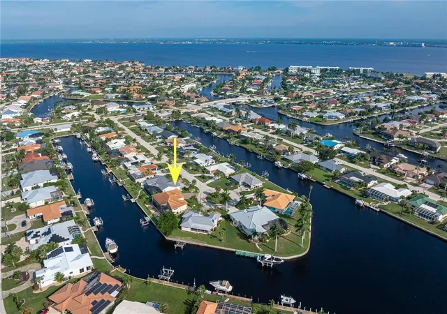 Photo 3 of Single family home for sale at 361 Delido Ct, Punta Gorda, FL 33950 | MLS# C7531865 | Listing updated on 2026-10-13