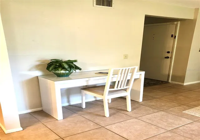 Photo 3 of Condo for sale at 3580 38th Avenue S #94, Saint Petersburg, FL 33711 | MLS# TB8557070 | Listing updated on 2026-10-12
