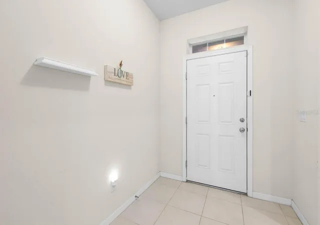 Photo 3 of Townhouse for sale at 3031 Old Fulton Pl, Brandon, FL 33510 | MLS# TB8557075 | Listing updated on 2026-10-22