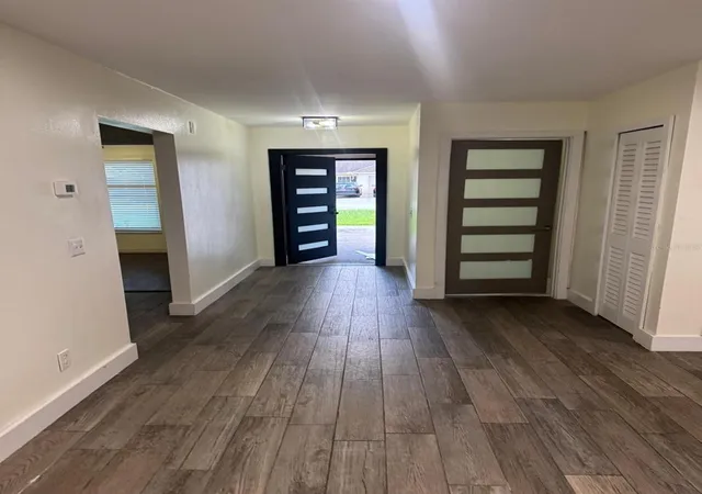 Photo 3 of Single family home for sale at 7920 George Washington Ln, Tampa, FL 33637 | MLS# TB8557076 | Listing updated on 2026-10-20
