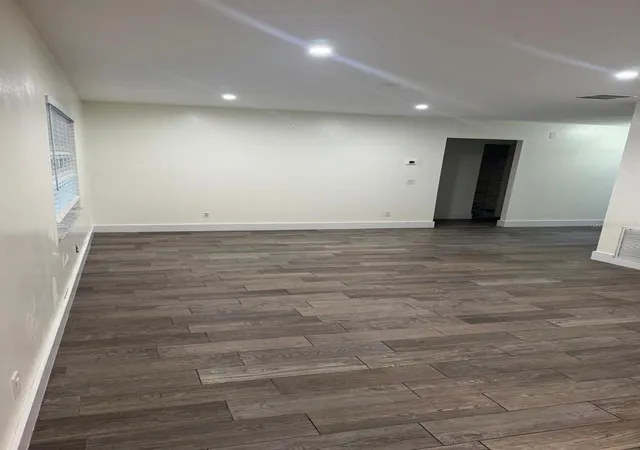 Photo 4 of Single family home for sale at 7920 George Washington Ln, Tampa, FL 33637 | MLS# TB8557076 | Listing updated on 2026-10-20