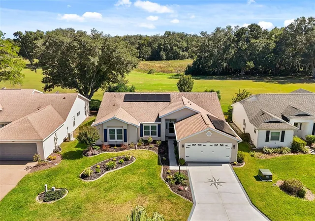 Photo 1 of Single family home for sale at 4704 River Ridge Dr, Leesburg, FL 34748 | MLS# G5118948 | Listing updated on 2026-10-22