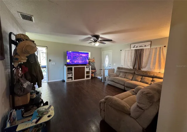 Photo 4 of Single family home for sale at 113 Herrick St, Auburndale, FL 33823 | MLS# L4965711 | Listing updated on 2026-10-14