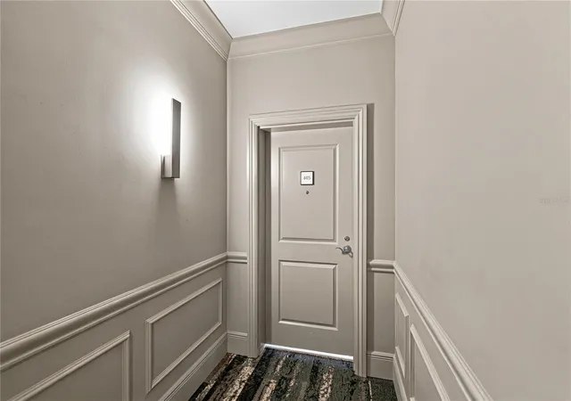 Photo 1 of Condo for sale at 450 Knights Run Ave #405, Tampa, FL 33602 | MLS# TB8557097 | Listing updated on 2026-10-14