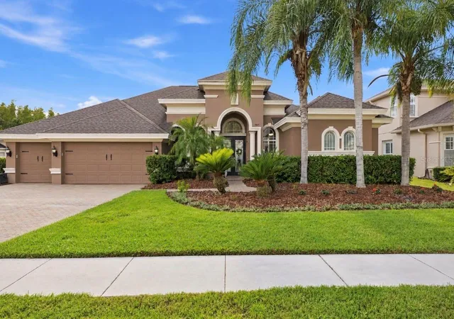 Photo 1 of Single family home for sale at 3905 Sorrel Vine Dr, Wesley Chapel, FL 33544 | MLS# TB8557107 | Listing updated on 2026-10-25