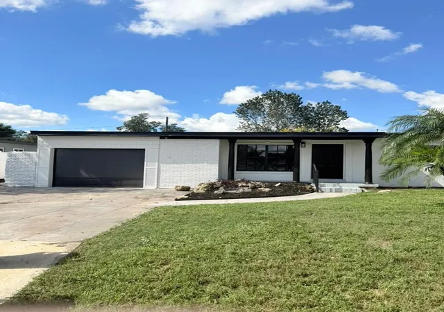 Photo 1 of Single family home for sale at 1804 Edmundshire Rd, Orlando, FL 32812 | MLS# S5159350 | Listing updated on 2026-10-14