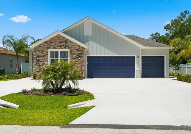Photo 1 of Single family home for sale at 61 La Mancha Dr, Palm Coast, FL 32137 | MLS# O6449130 | Listing updated on 2026-10-12