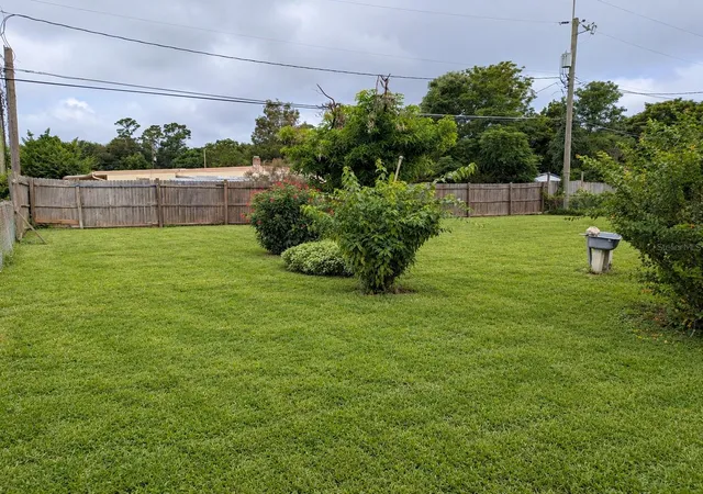 Photo 3 of Single family home for sale at 134 Verbena Dr, Orlando, FL 32807 | MLS# S5159352 | Listing updated on 2026-10-14