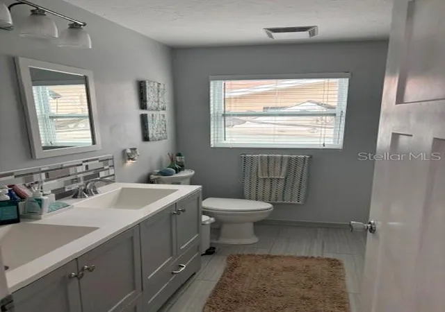Photo 4 of Single family home for sale at 2255 Habersham Dr, Clearwater, FL 33764 | MLS# TB8557117 | Listing updated on 2026-10-14