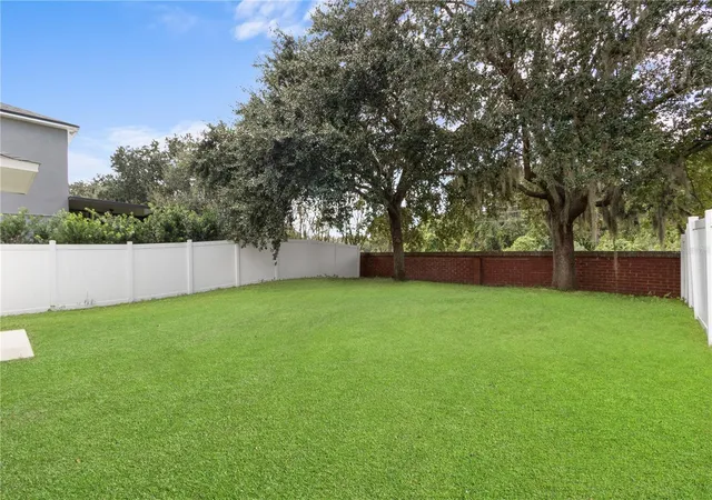 Photo 3 of Single family home for sale at 1956 Portcastle Cir, Winter Garden, FL 34787 | MLS# O6449142 | Listing updated on 2026-10-20