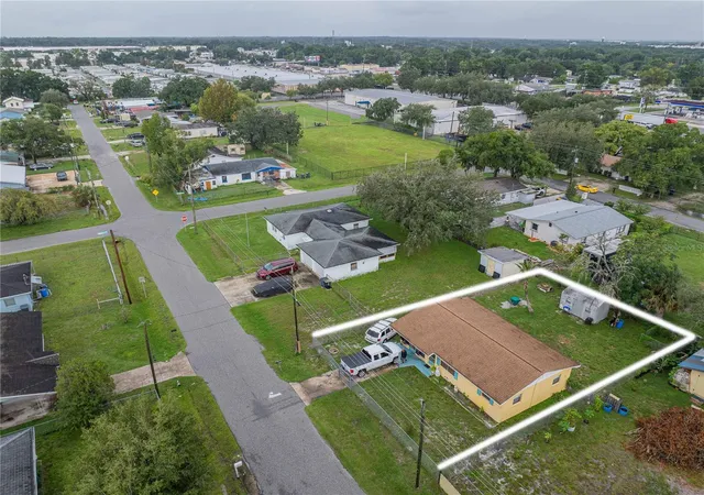 Photo 2 of Single family home for sale at 710 Savannah Ave, Lakeland, FL 33815 | MLS# TB8557127 | Listing updated on 2026-10-13
