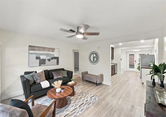Photo 2 of Single family home for sale at 39 Hamilton Heath Dr, Tampa, FL 33604 | MLS# TB8557132 | Listing updated on 2026-10-29
