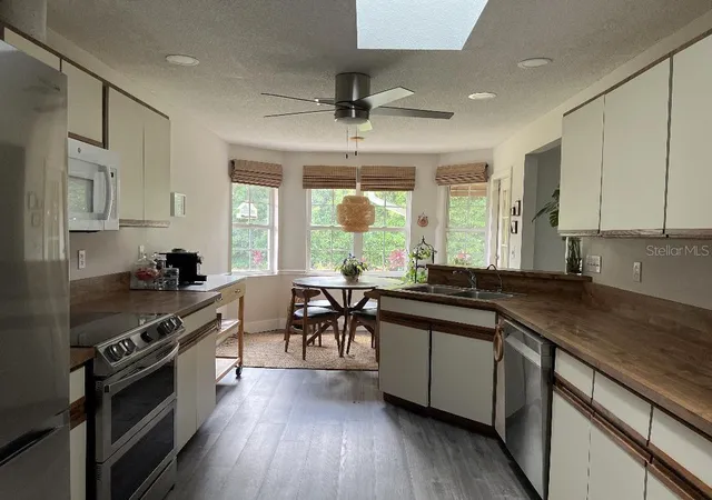Photo 4 of Single family home for sale at 113 Bridgehaven Dr, Palm Coast, FL 32137 | MLS# TB8557137 | Listing updated on 2026-10-20