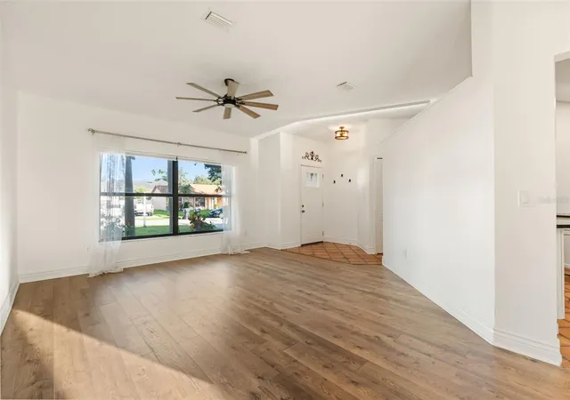 Photo 3 of Single family home for sale at 5125 Formby Dr, Orlando, FL 32812 | MLS# O6449149 | Listing updated on 2026-10-23