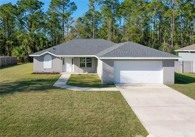 Photo 1 of Single family home for sale at 31 Seattle Trl, Palm Coast, FL 32164 | MLS# FC322052 | Listing updated on 2026-10-13