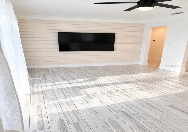 Photo 3 of Single family home for sale at 5030 St Michael Ave, Belle Isle, FL 32812 | MLS# O6449151 | Listing updated on 2026-10-13
