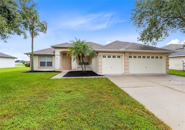 Photo 2 of Single family home for sale at 3235 Lorimar Ln, Saint Cloud, FL 34772 | MLS# S5159359 | Listing updated on 2026-10-24