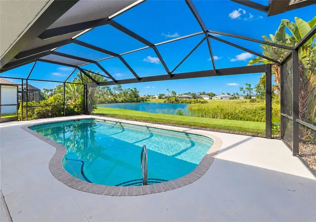 Photo 2 of Single family home for sale at 12 Sportsman Ter, Rotonda West, FL 33947 | MLS# D6149138 | Listing updated on 2026-10-24