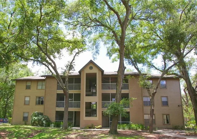 Listing Photo 1 - Condo for sale in building located at 615 Dory Ln, Altamonte Springs, FL 32714 - Unit #104