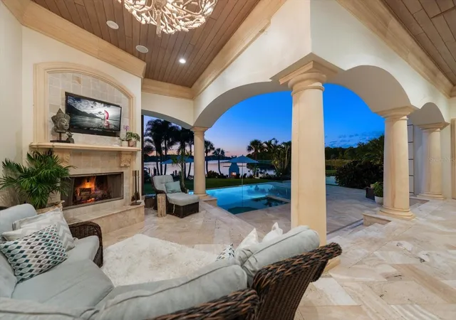 Photo 3 of Single family home for sale at 2056 Cove Tr, Palm Harbor, FL 34685 | MLS# TB8557164 | Listing updated on 2026-10-23