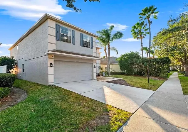 Photo 3 of Single family home for sale at 1349 Castleport Rd, Winter Garden, FL 34787 | MLS# O6449173 | Listing updated on 2026-10-14
