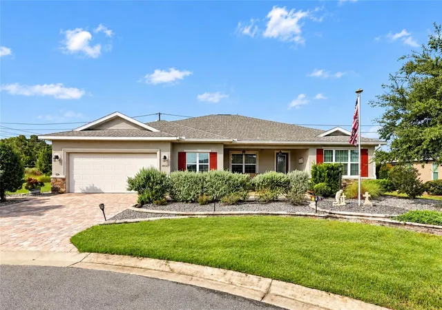 Photo 3 of Single family home for sale at 10133 Sw 89th Loop, Ocala, FL 34481 | MLS# OM733875 | Listing updated on 2026-10-13