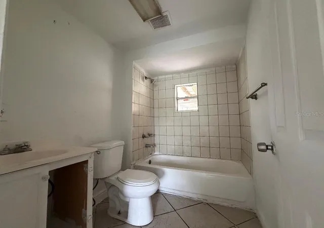 Photo 4 of Single family home for sale at 2921 East 24th, Tampa, FL 33605 | MLS# TB8557171 | Listing updated on 2026-10-15