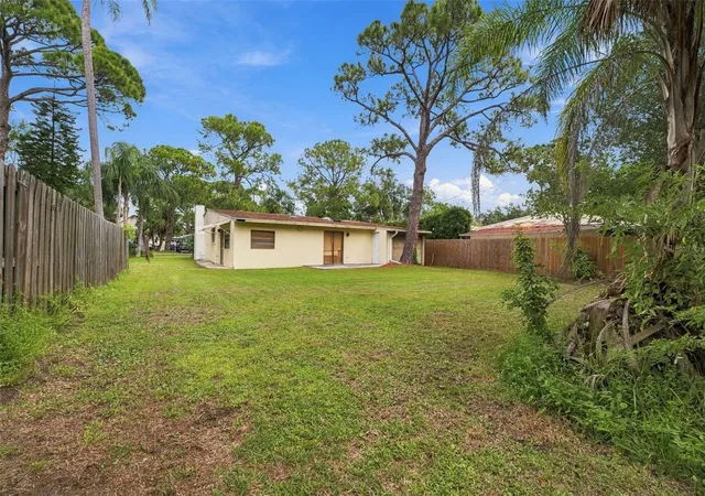 Photo 4 of Single family home for sale at 511 Tennessee Ave, Crystal Beach, FL 34681 | MLS# TB8557177 | Listing updated on 2026-10-16